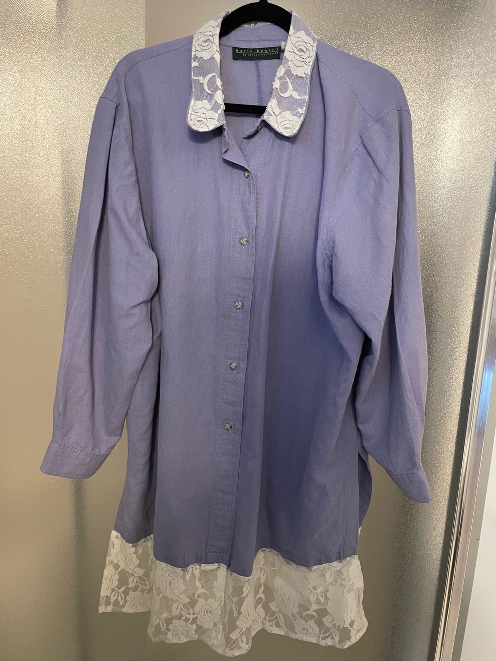 Vintage Harve Benard Lilac Button-Down Shirt with White Lace Collar & Hem